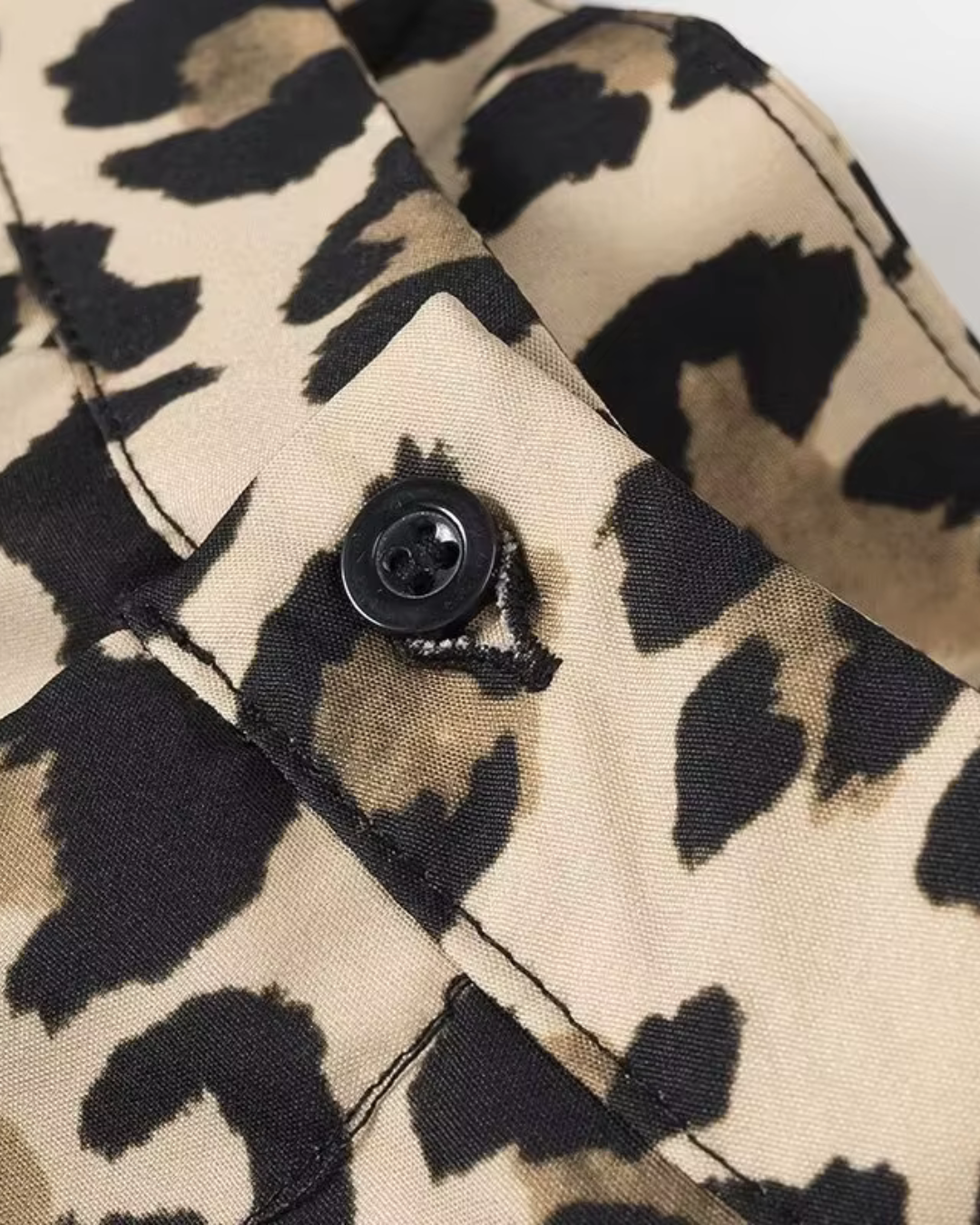 High-Waisted Wide-Leg Tailored Trousers in Leopard Print
